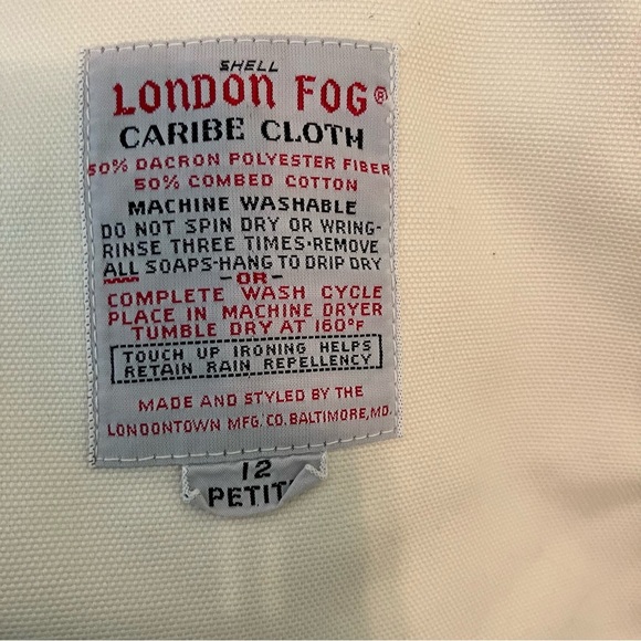 VTG London Fog Maincoats Women's Cream Double Breasted Trench Coat Petite 12 - Picture 3 of 10